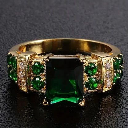 Averine Virdara Ring | Gold